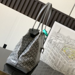 Goyard Bellechasse Biaude Bag