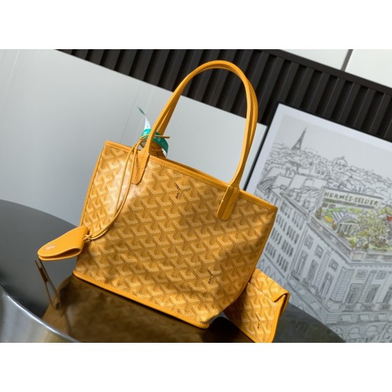 Goyard Saint Louis