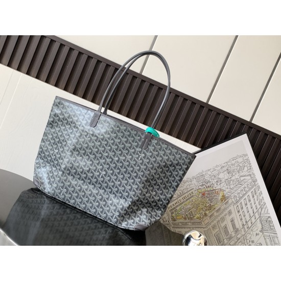 Goyard Saint Louis