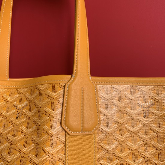 Goyard Villette Tote Bag