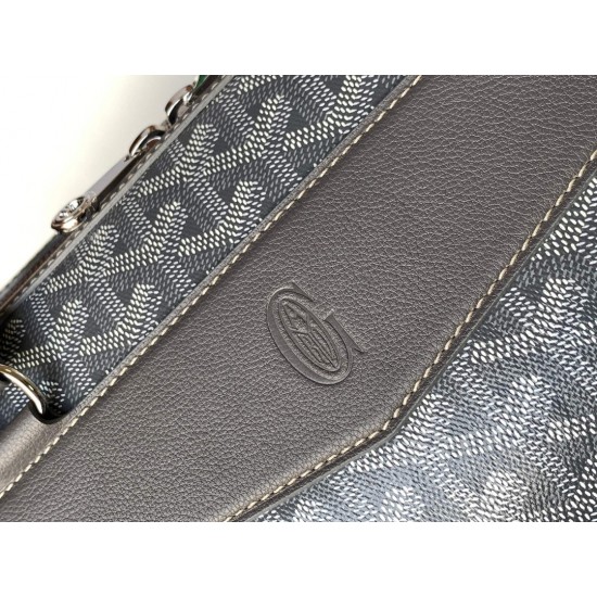 Goyard Alpin