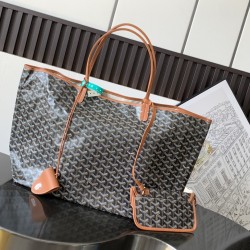 Goyard Saint Louis