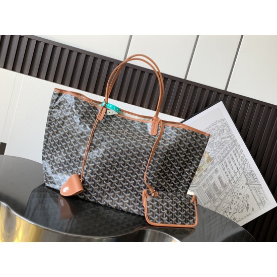 Goyard Saint Louis