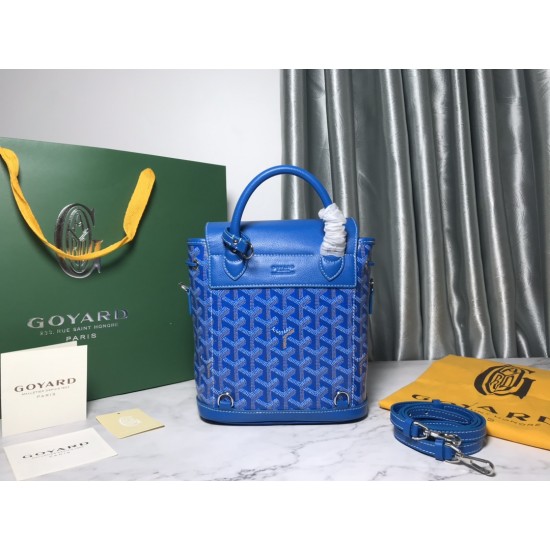 Goyard Alpin