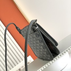 Goyard Plumet Pocket Wallet