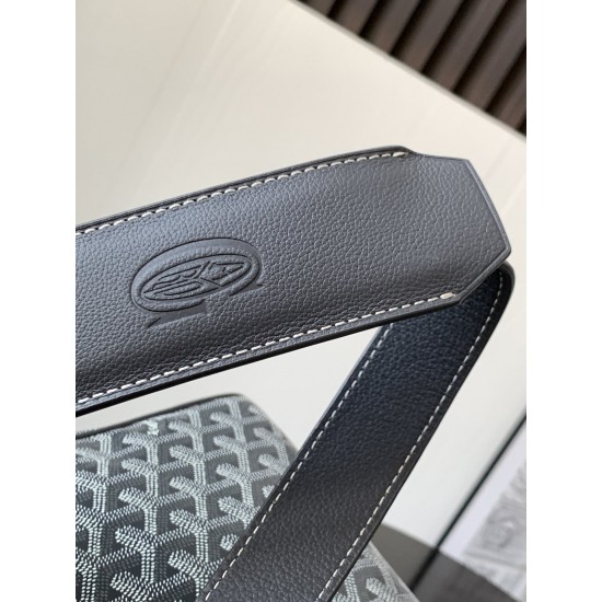 Goyard Voltaire 