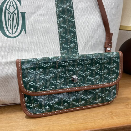 Goyard Saint Louis