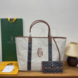 Goyard Saint Louis