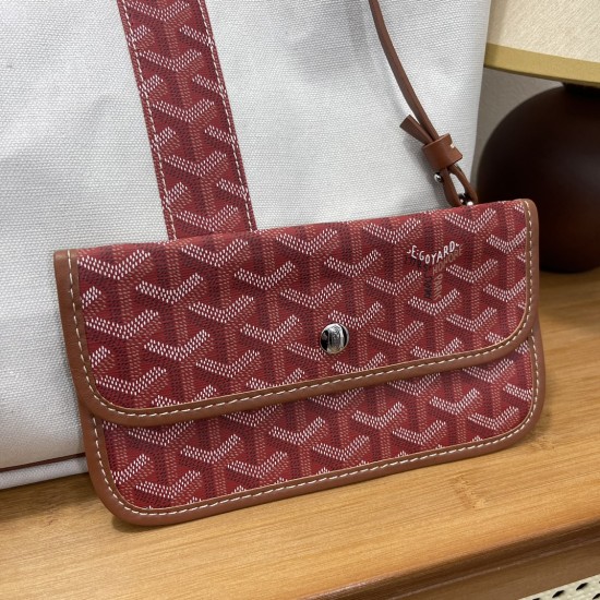 Goyard Saint Louis