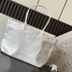 Goyard Saint Louis