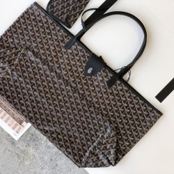 Goyard Saint Louis