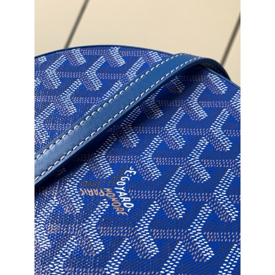 Goyard Alto