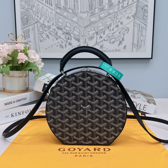 Goyard Alto