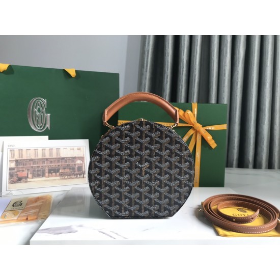 Goyard Alto