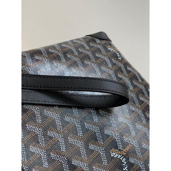 Goyard Conti pouch