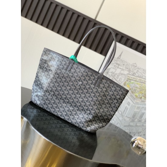 Goyard Saint Louis