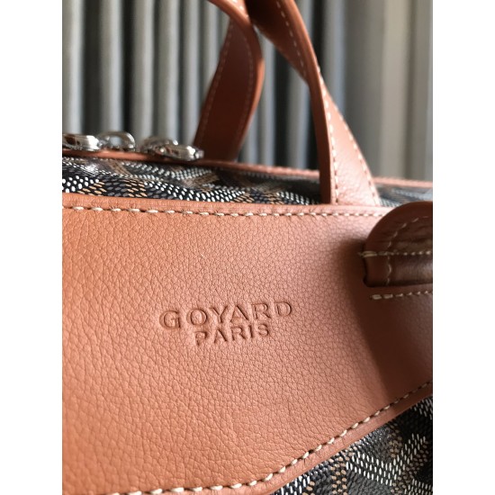 Goyard Alpin