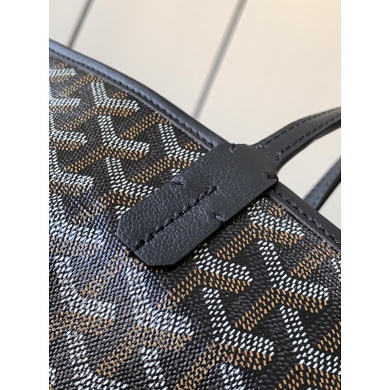 Goyard Saint Louis