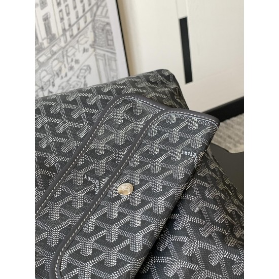 Goyard hobo