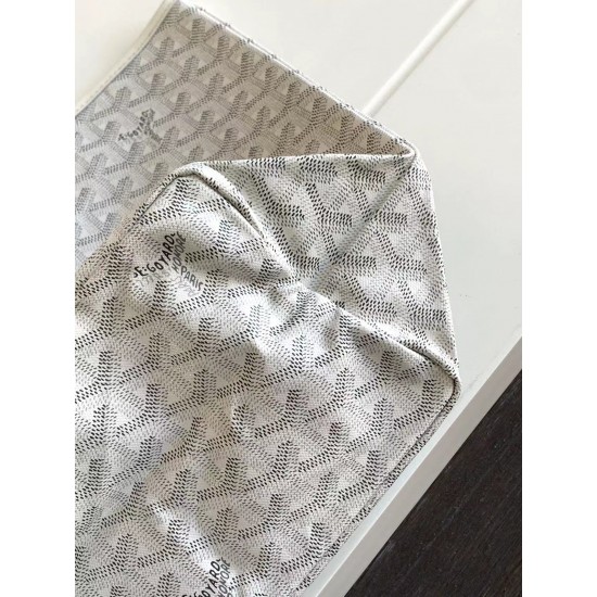 Goyard Saint Louis