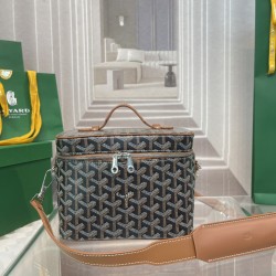 Goyard Muse