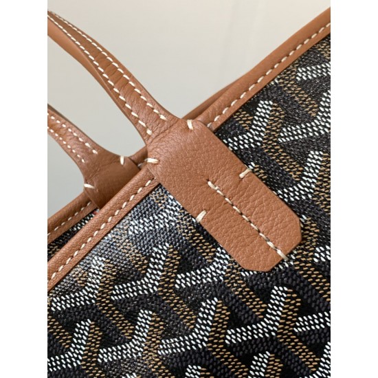 Goyard Saint Louis