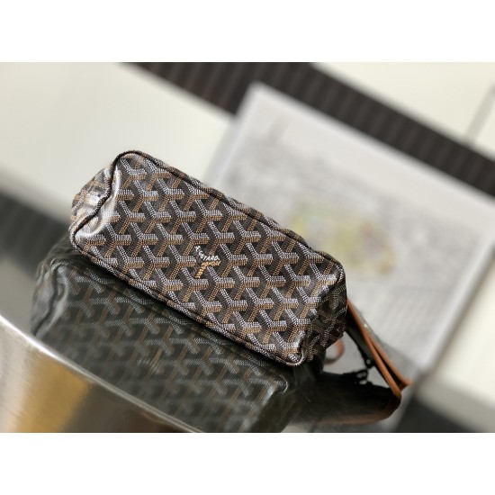 Goyard Saint Louis