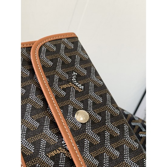 Goyard Saint Louis