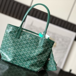 Goyard Saint Louis