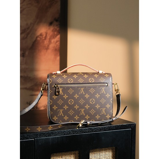 LV Pochette Métis