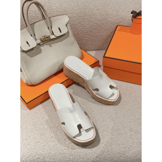 Hermes Eze 30 Sandal