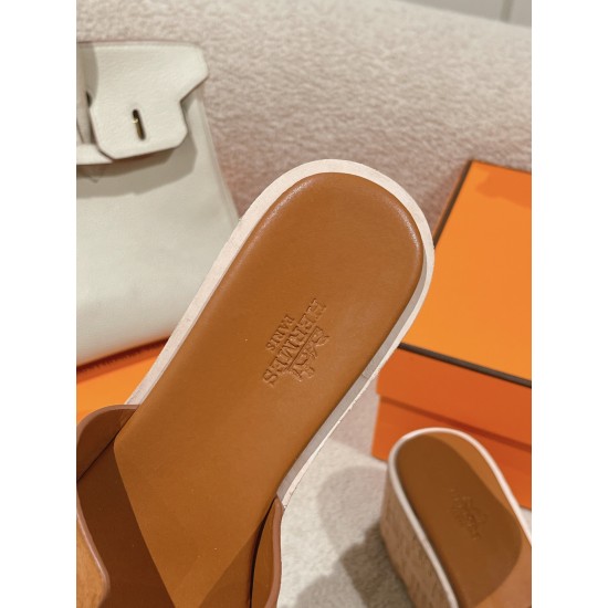 Hermes Eze 30 Sandal