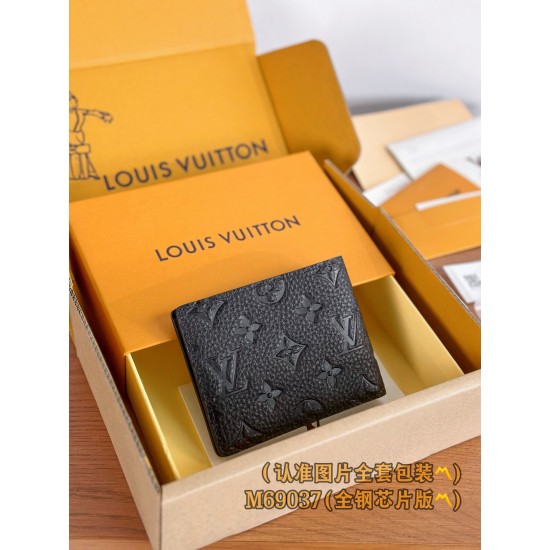 LV Mens Wallet