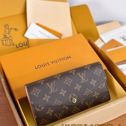 LV Womens Wallet