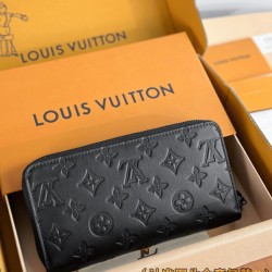 LV  Wallet