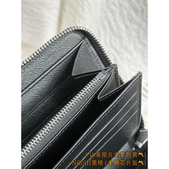 LV Mens Wallet