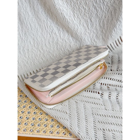 LV Womens Wallet