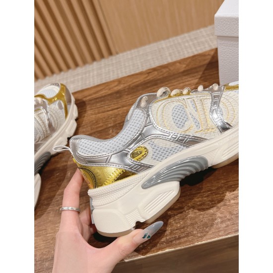 Dior Chrono Sneaker