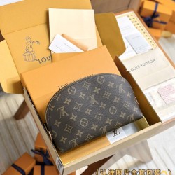 LV Womens Wallet