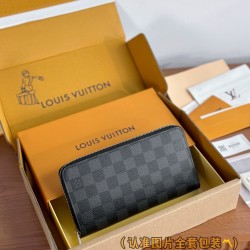 LV Mens Wallet