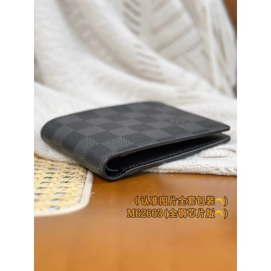 LV Mens Wallet