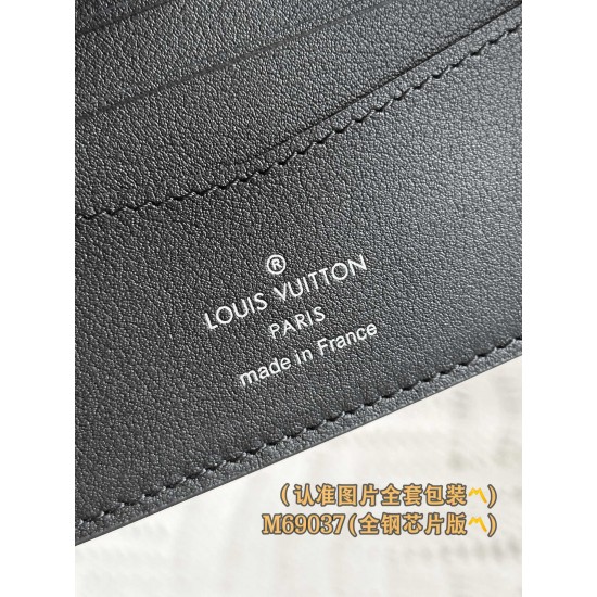 LV Mens Wallet