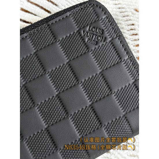 LV Mens Wallet