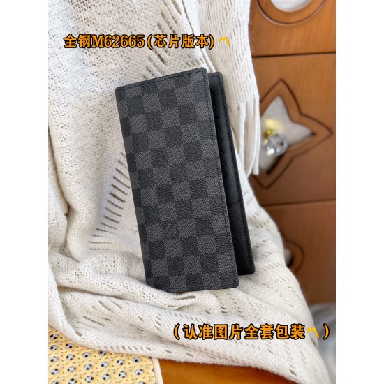 LV Mens Wallet