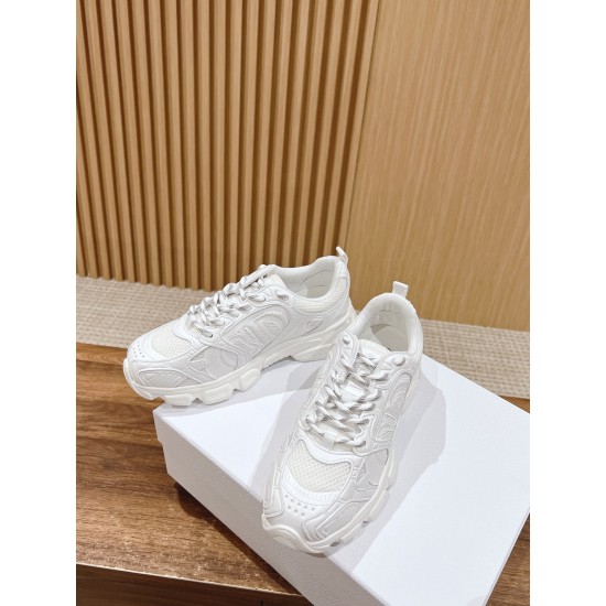 Dior Chrono Sneaker