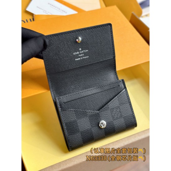 LV Mens Wallet