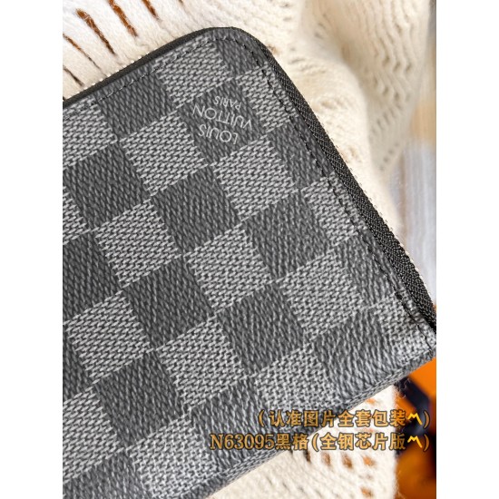 LV Mens Wallet