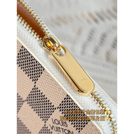 LV Womens Wallet