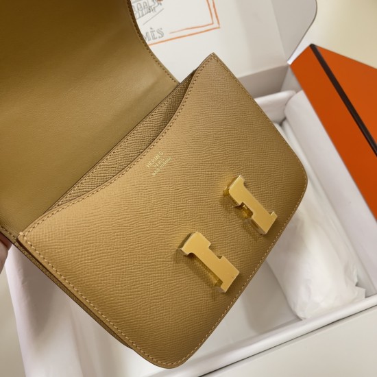 Hermes Constance 19 Epsom