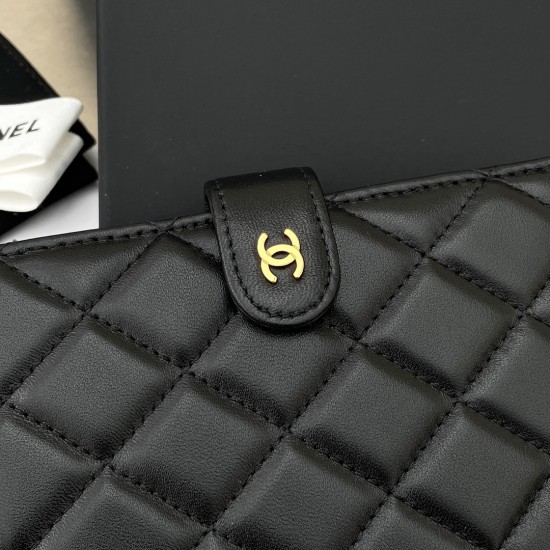 CHANEL Wallet